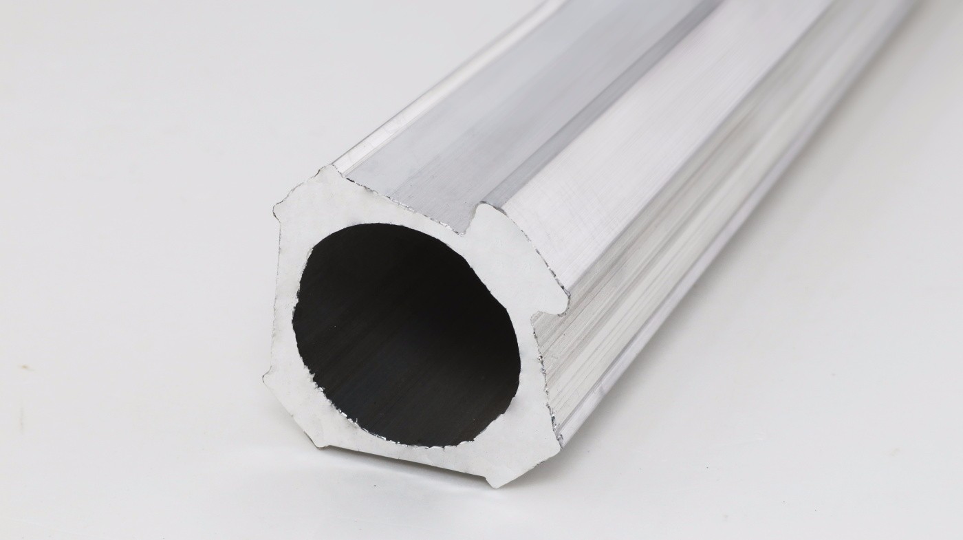 工業(yè)鋁材表面處理工藝條件與陽極氧化膜質(zhì)量具體有什么關(guān)系？